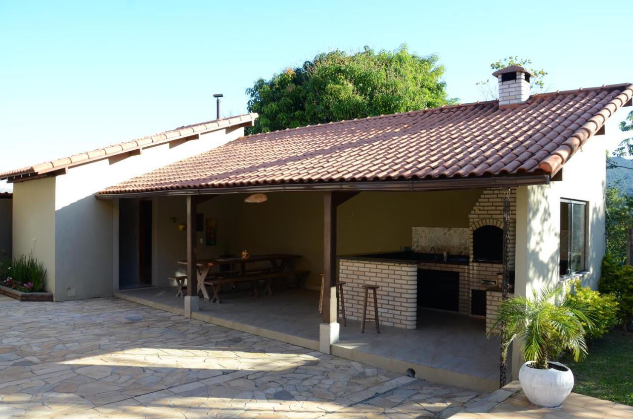 Casa Em Penedo Vila Penedo  Exterior foto